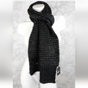 William Rast One Size Scarf NWT $55 Winter Fashion Wrap Neck Scarf Dark Gray